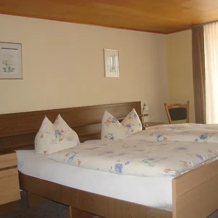 Hotel Hutter *